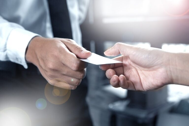 Top 5 Reasons You Should Have A Business Card