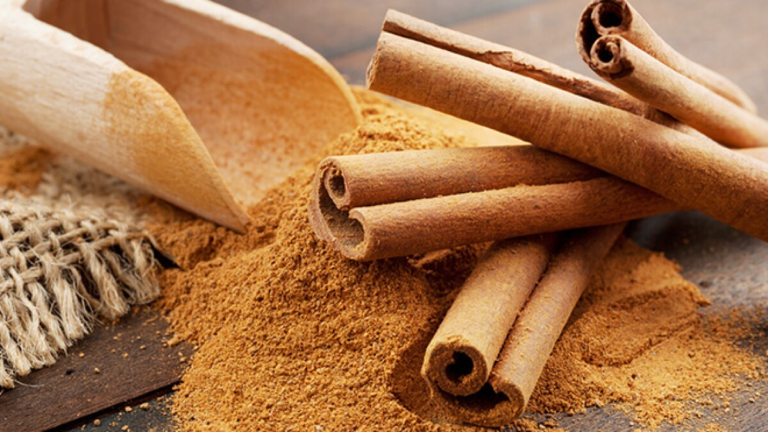 Unleash the Power of Cinnamon Powder for Health and Flavor